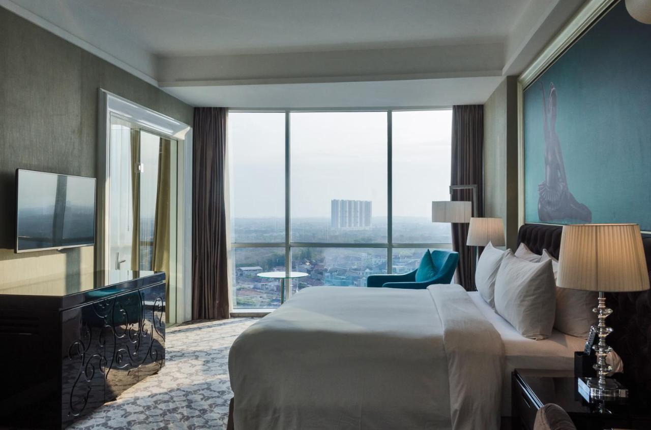 Hotel Ciputra World Surabaya Managed By Swiss-Belhotel International Buitenkant foto
