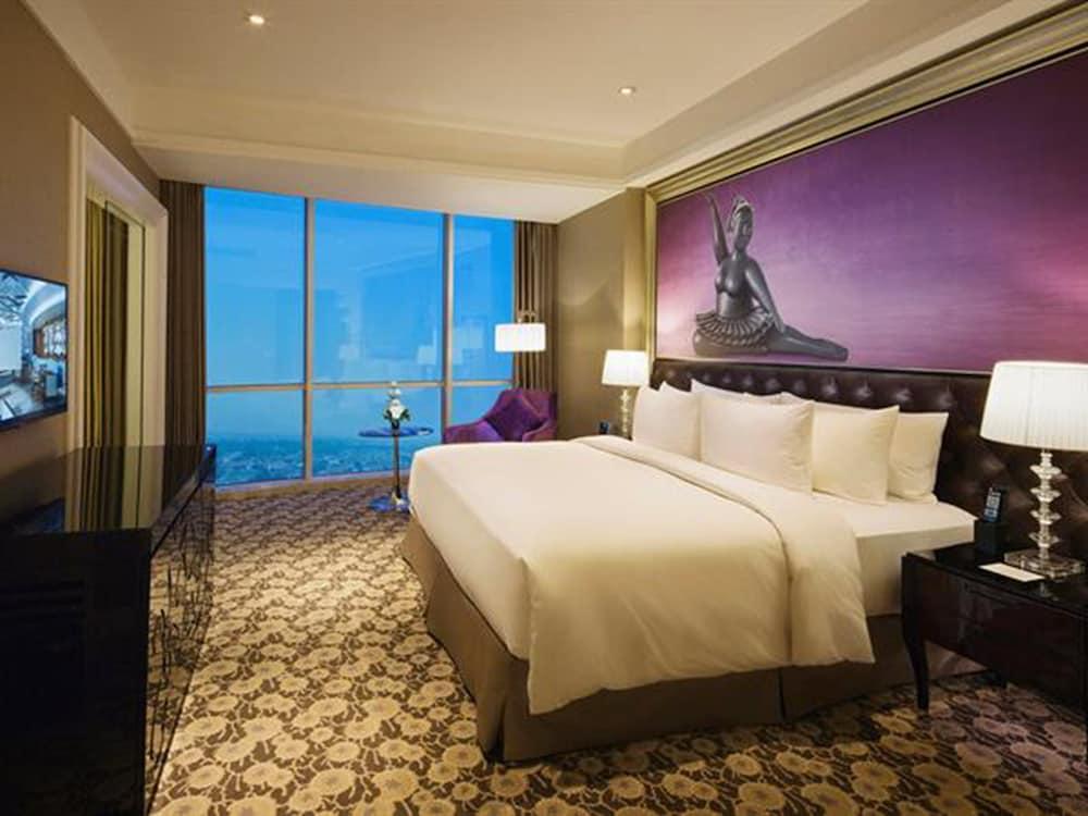 Hotel Ciputra World Surabaya Managed By Swiss-Belhotel International Buitenkant foto