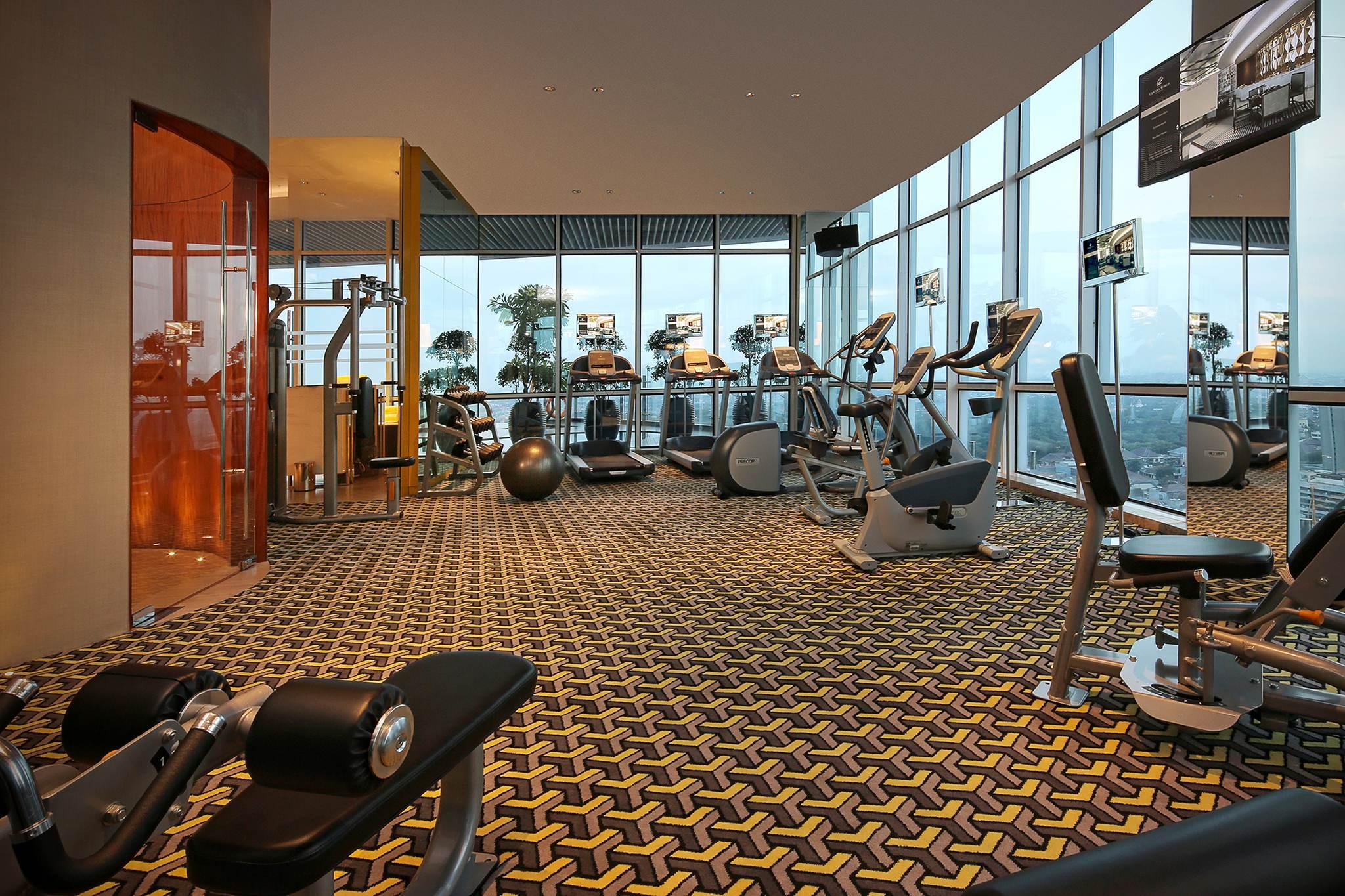 Hotel Ciputra World Surabaya Managed By Swiss-Belhotel International Buitenkant foto
