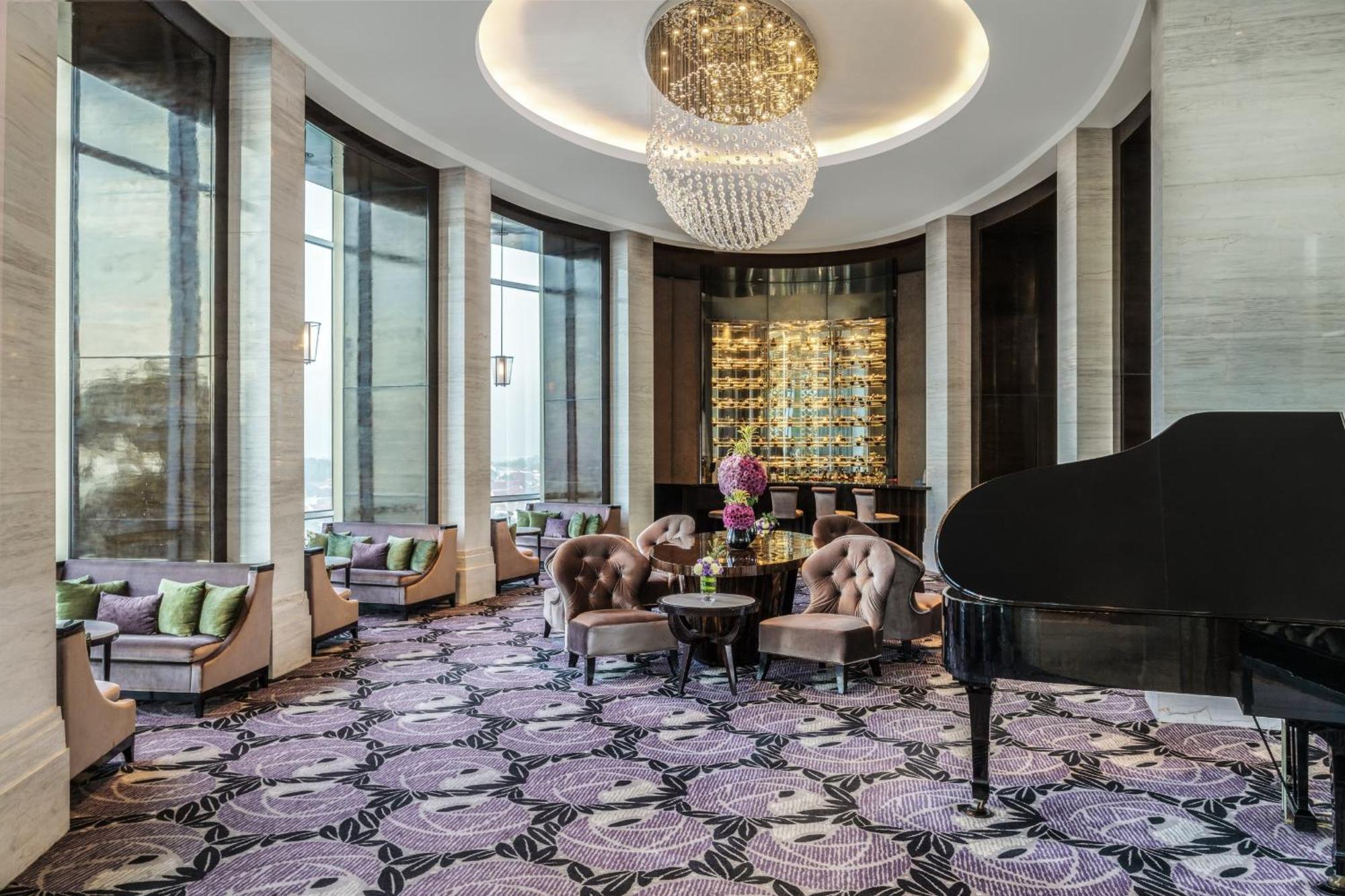 Hotel Ciputra World Surabaya Managed By Swiss-Belhotel International Buitenkant foto
